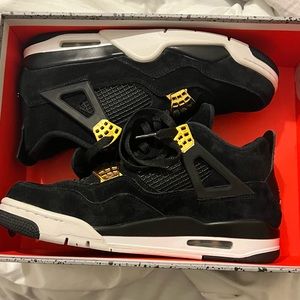 2017 Royalty Retro 4 Jordan